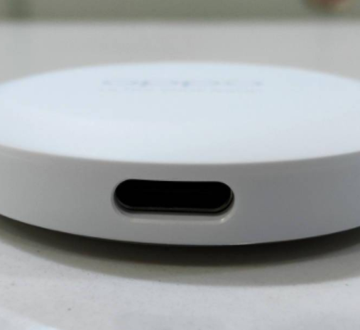 OPPO内部追踪器基于UWB支持金安type-c接口充电